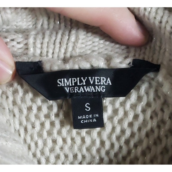 Simply Vera S Oversized Chunky Knit Cottagecore Cable Turtleneck Sweater - Picture 3 of 8